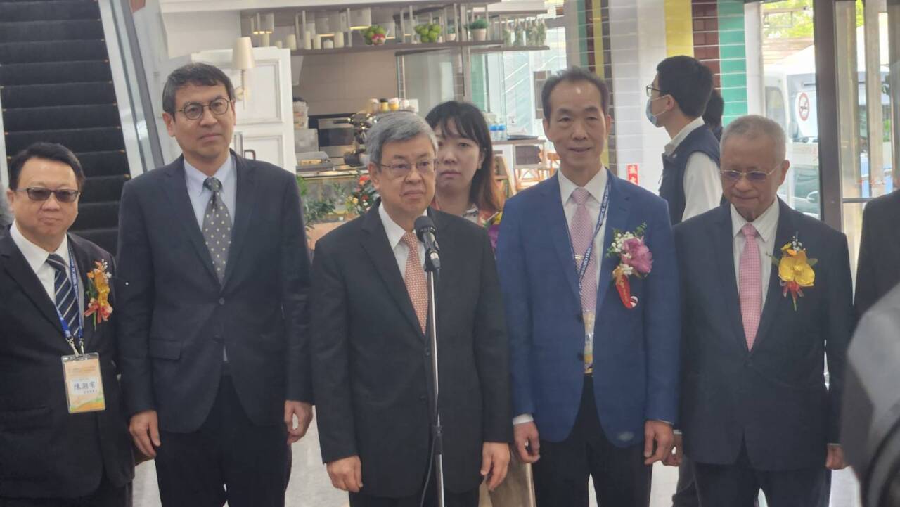 Từ tháng 4 sẽ tăng giá điện, Thủ tướng: sẽ điều chỉnh mức tăng hợp lý mà người dân, doanh nghiệp thể chấp nhận được