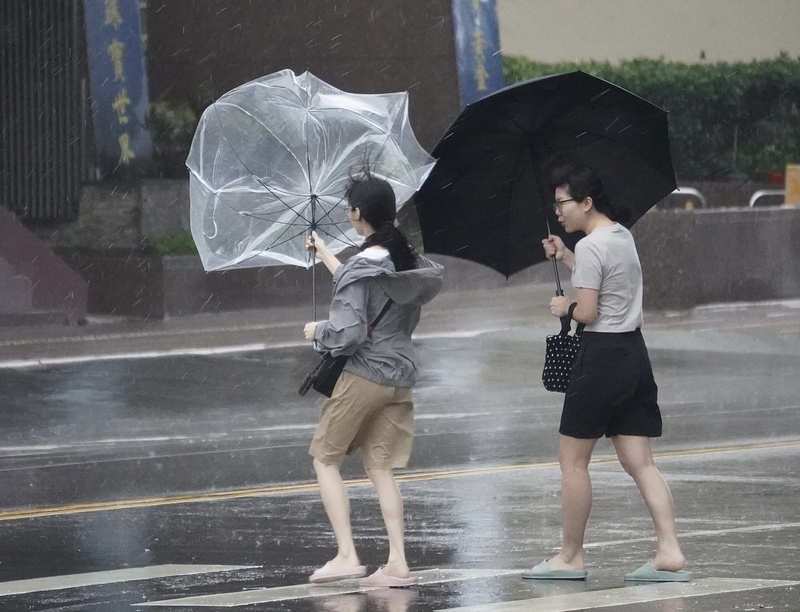 Gió mạnh từ bão Gaemi, sản lượng điện gió đạt 2,2 triệu kW tương đương sản lượng điện của nhà máy hạt nhân số 3
