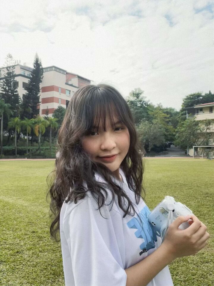 Thiên Vy hiện đang học ngành Quản lý du lịch và nghỉ dưỡng tại trường Đại học KHKT Thụ Đức (Cao Hùng).