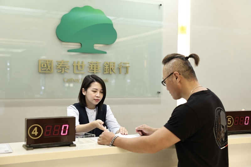 Mua vàng, đầu tư chứng khoán, sửa nhà, bốc thăm trúng thưởng là những từ khóa thường xuất hiện trong các vụ lừa đảo