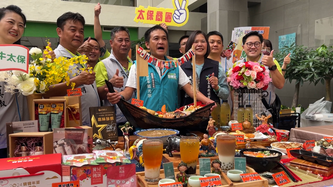 Huyện Gia Nghĩa tổ chức Lễ hội mua sắm khu thương mại, kỳ vọng thu hút du khách đến tham quan