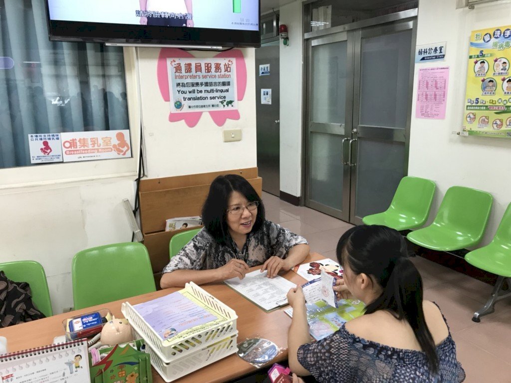 Cay đắng ngọt bùi nghề biên - phiên dịch của di dân mới - Tập 2
