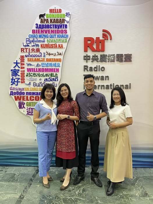 Lê Quốc Tuấn - Những trải nghiệm thú vị sau giờ làm việc - Tập I