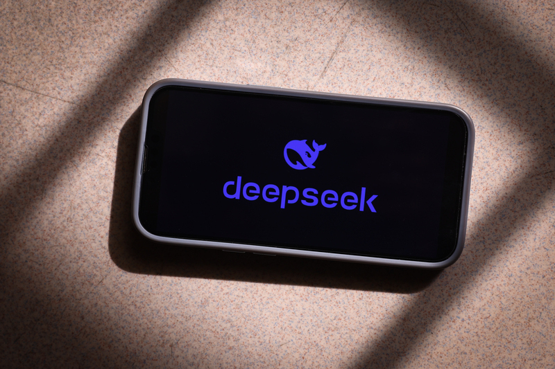 Cơn sốt DeepSeek giá rẻ của Trung Quốc, CEO hãng OpenAI khen ngợi sản phẩm gây ấn tượng