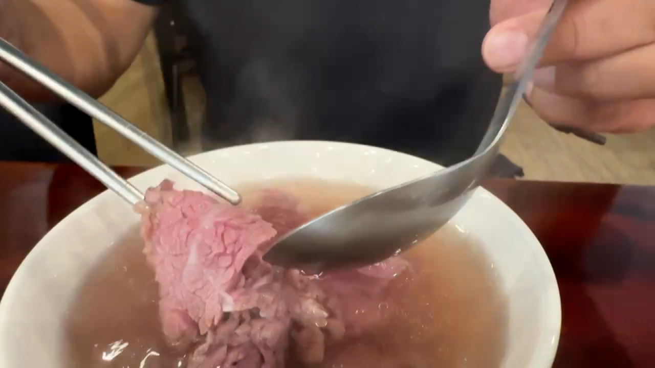 Tin video: Sản lượng bò đực sữa lấy thịt Đài Loan giảm, canh thịt bò Đài Nam có thể sẽ tăng giá