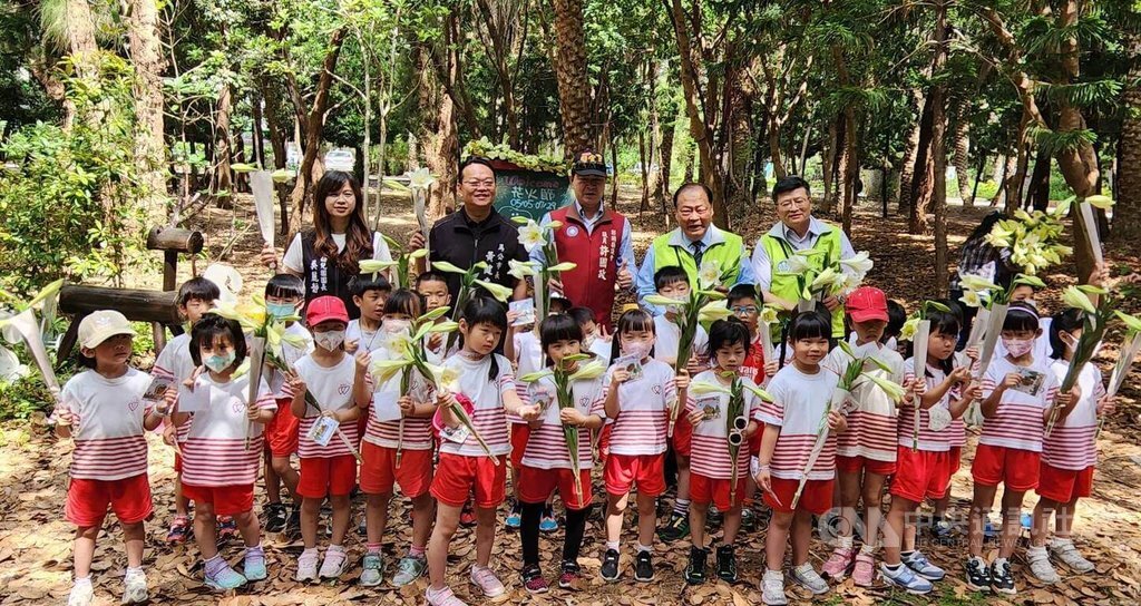 “Mùa hoa bách hợp đầu hè” ở Bành Hồ được khai mạc vào ngày 30/4, tỏa sáng cùng Lễ hội pháo hoa trên biển